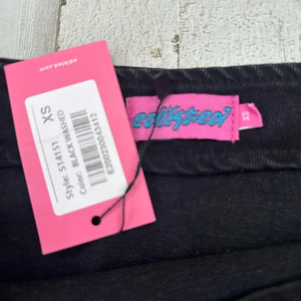 Edikted Women's Black Skirt
